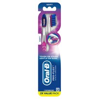 Oral-B Pro-Flex Stain Eraser Toothbrush, Soft Bristle
