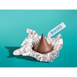 Hershey's Kisses Milk Chocolate Family Bag, 17.9 oz, thumbnail image 3 of 8