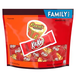 Reese's and Kit Kat Chocolate Candy Assortment, 15 OZ, 45 CT
