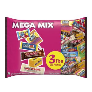 Hershey Mega Mix Chocolate & Fruit Flavored Assorted Halloween Candy, 135 CT