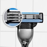 Gillette Mach3 3-Blade Razor Blade Refills, thumbnail image 4 of 10
