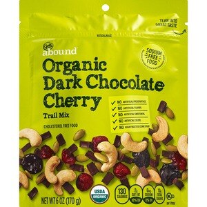 Gold Emblem Abound Organic Dark Chocolate Cherry Trail Mix