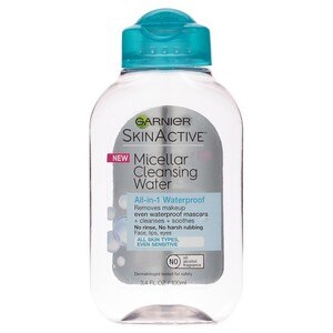 Garnier SkinActive - Agua micelar de limpieza, tamaño de viaje, para maquillaje resistente al agua, 3.4 oz