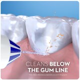 Oral-B Water Flosser Advanced, Portable Oral Irrigator Handle with 2 Nozzles, thumbnail image 3 of 14