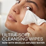 Neutrogena Makeup Remover Cleansing Towelettes, 7/Pack, thumbnail image 3 of 9