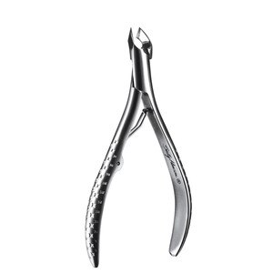  Sally Hansen Nip 'Em Neat Cuticle Nipper 