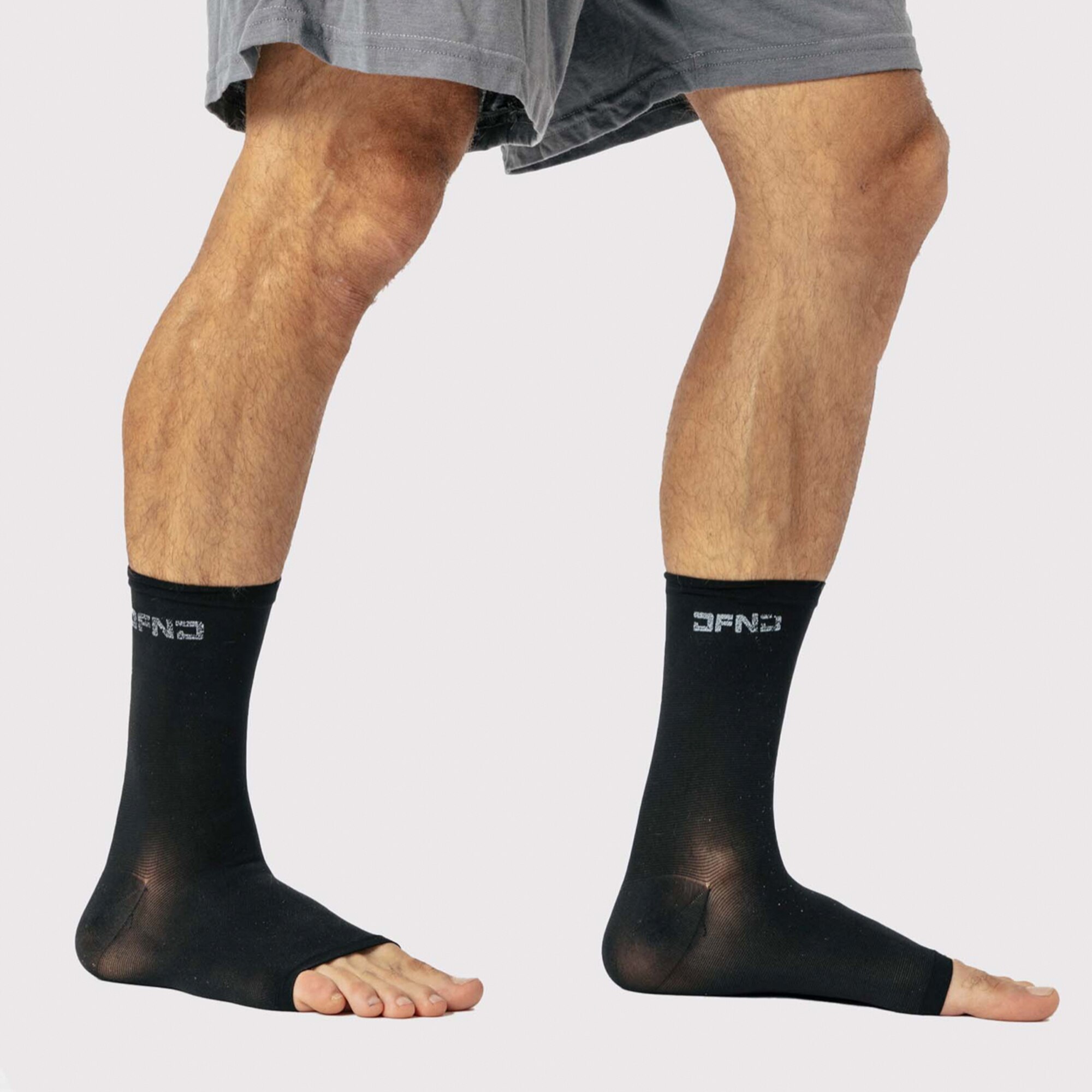 DNFD Active AX Compression Ankle Sleeves (25-35MMHG), Small , CVS