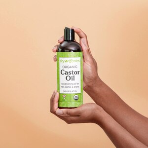 Sky Organics Organic Moisturizing Castor Oil for Eyelashes, Hair and Skin,  16 OZ