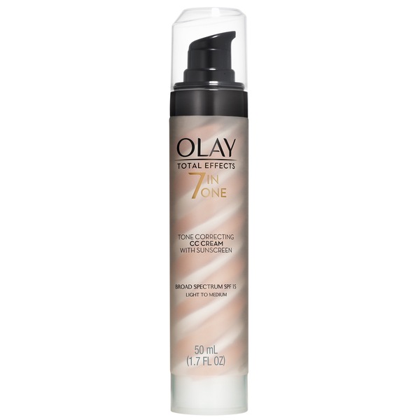 Olay Total Effects - Crema CC hidratante para emparejar el tono con protector solar, Light to Medium, 1.7 oz