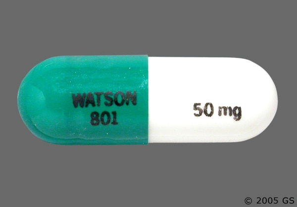 does hydroxyzine pamoate cause insomnia